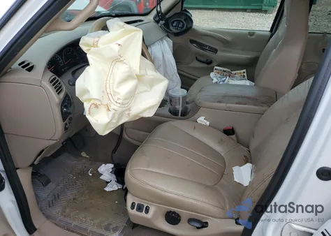 2000 Ford Expedition Eddie Bauer z USA, uszkodzony, nr VIN 1FMRU17L4YLC45391